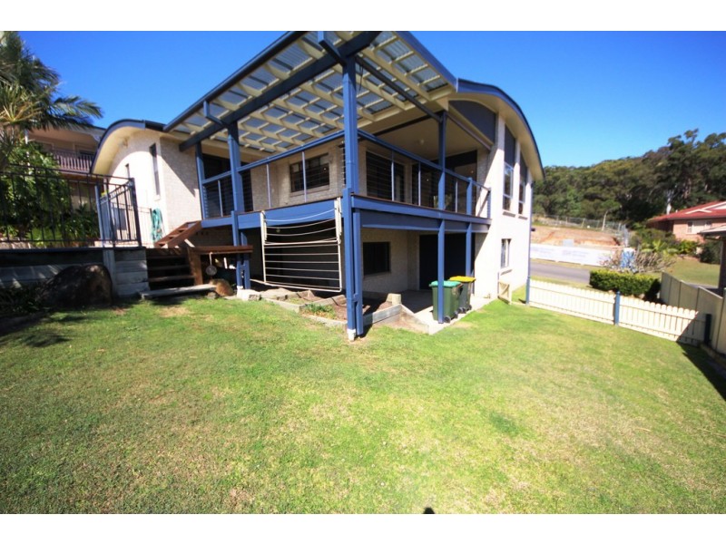 17 Marlin Dr, South West Rocks NSW 2431