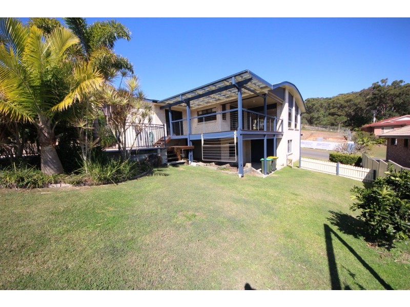 17 Marlin Dr, South West Rocks NSW 2431
