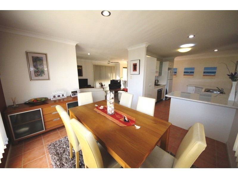 39 Dennis Cres, South West Rocks NSW 2431