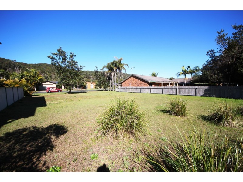 3 Schnapper Close, Hat Head NSW 2440