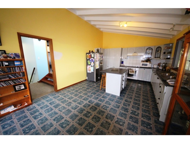 17 Thomas Lane, Arakoon NSW 2431