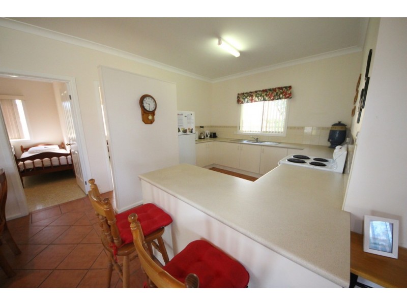 2 Straight St, Hat Head NSW 2440