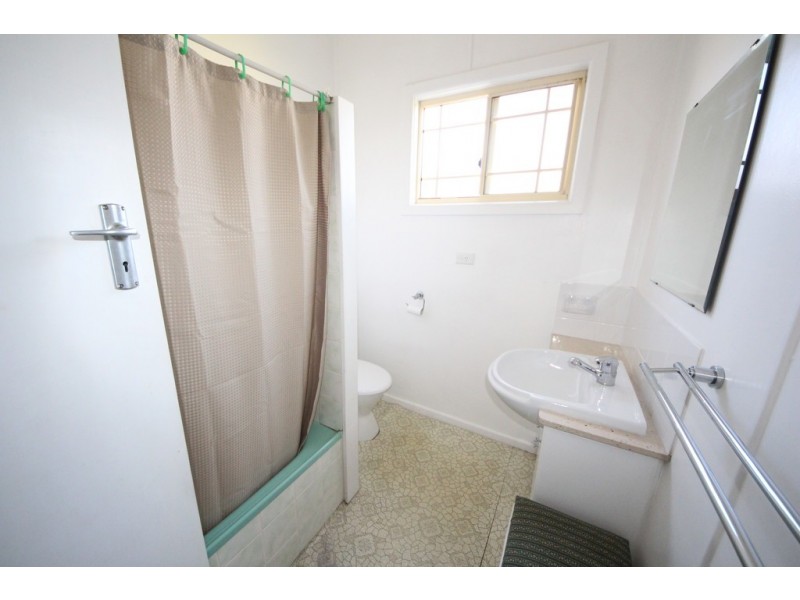 2 Straight St, Hat Head NSW 2440