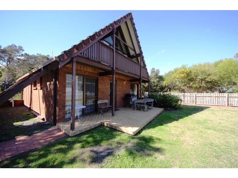 32 Hutcheson St, Hat Head NSW 2440