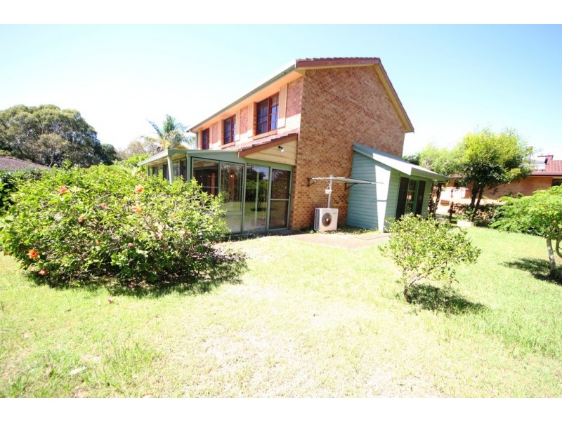 6 QUARRY STREET, South West Rocks NSW 2431