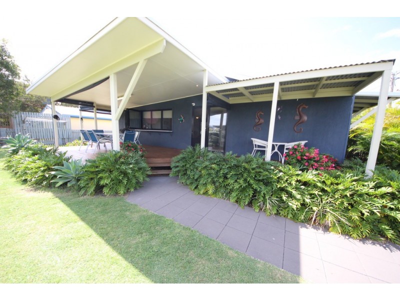 7 Vine St, Hat Head NSW 2440