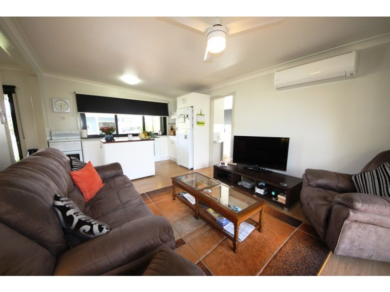 7 Vine St, Hat Head NSW 2440