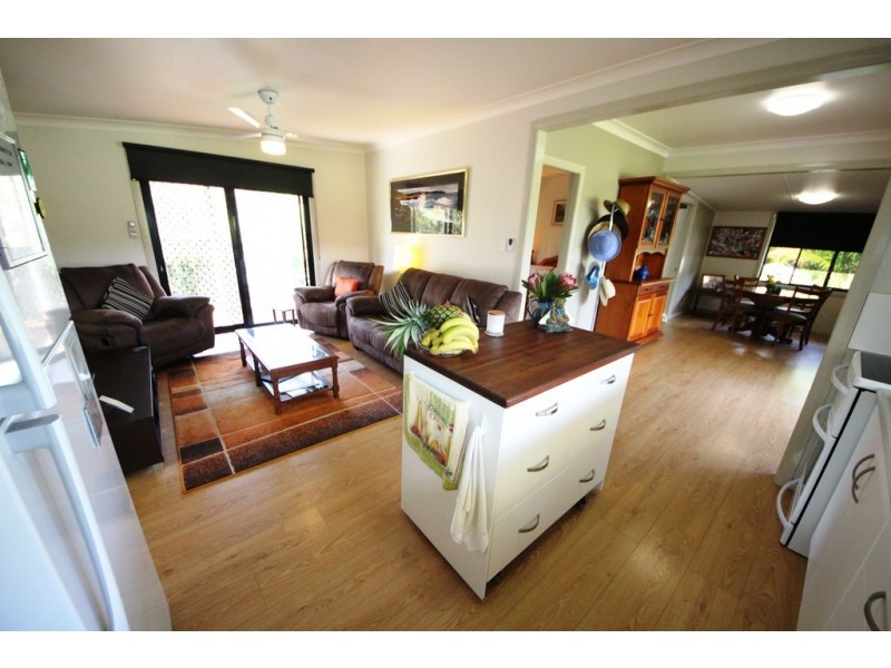 7 Vine St, Hat Head NSW 2440