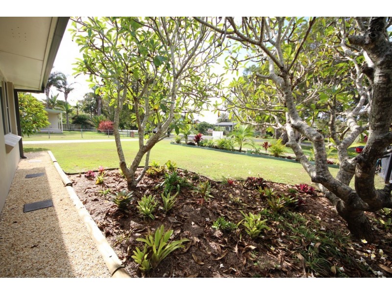 56 Straight St, Hat Head NSW 2440