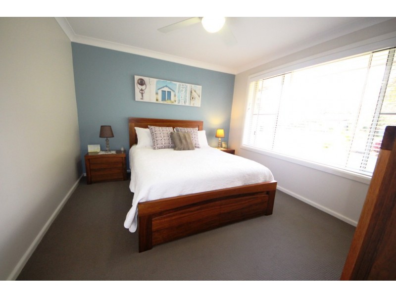 56 Straight St, Hat Head NSW 2440