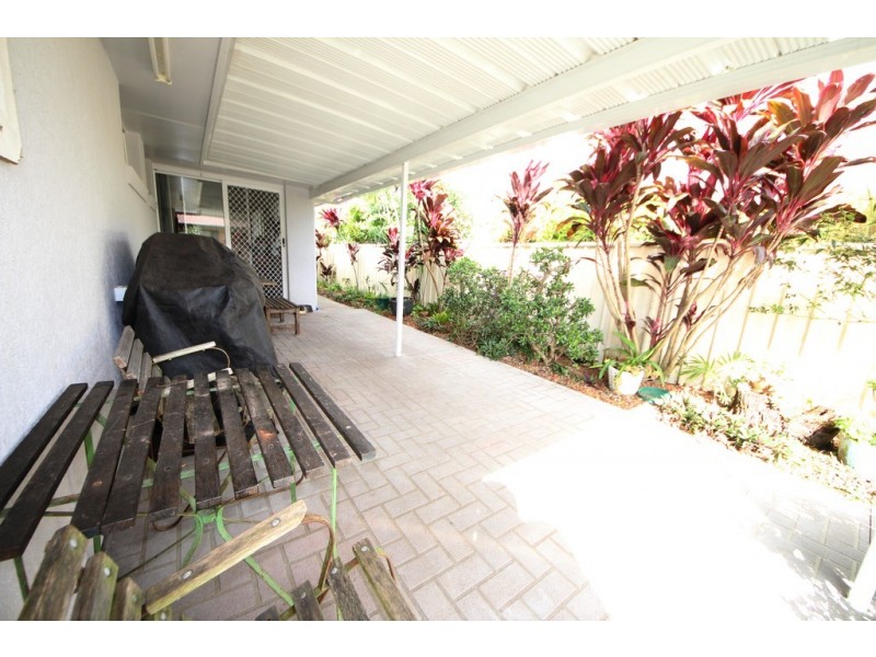 2/7 OXLEY PLACE, South West Rocks NSW 2431