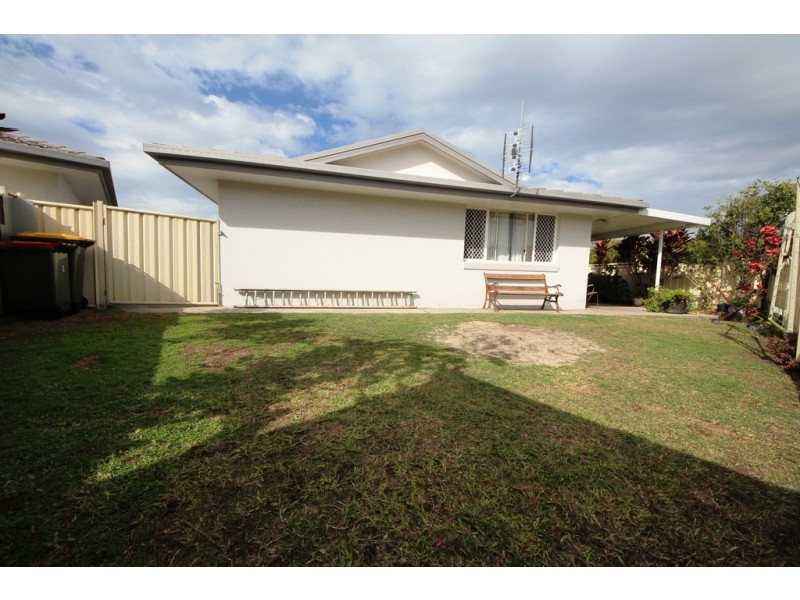 2/7 OXLEY PLACE, South West Rocks NSW 2431