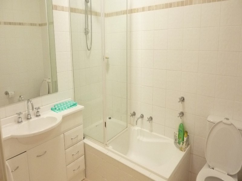 1/11 Barker Street, Kensington NSW 2033