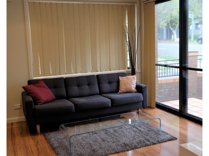 1/11 Barker Street, Kensington NSW 2033