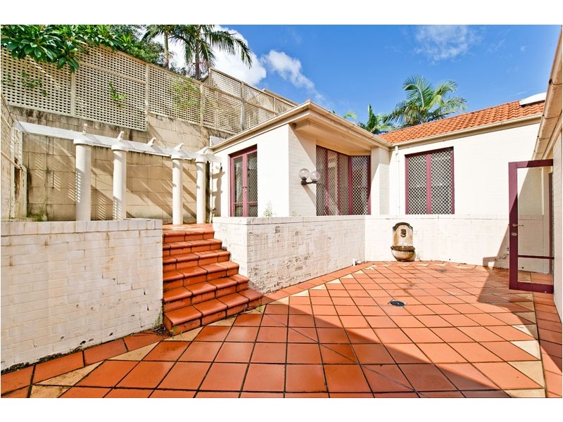 87 Brompton Road, Kensington NSW 2033