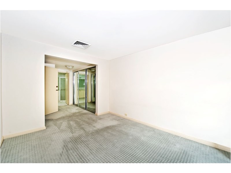 87 Brompton Road, Kensington NSW 2033