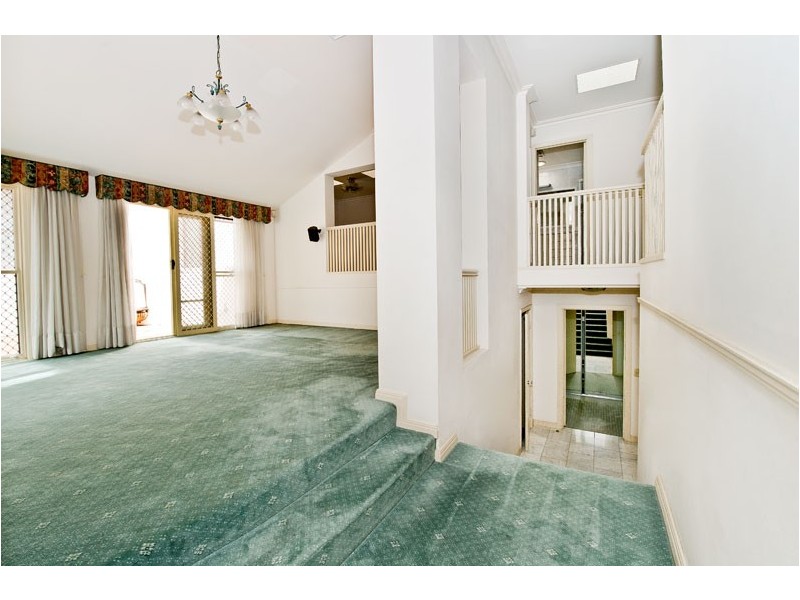 87 Brompton Road, Kensington NSW 2033