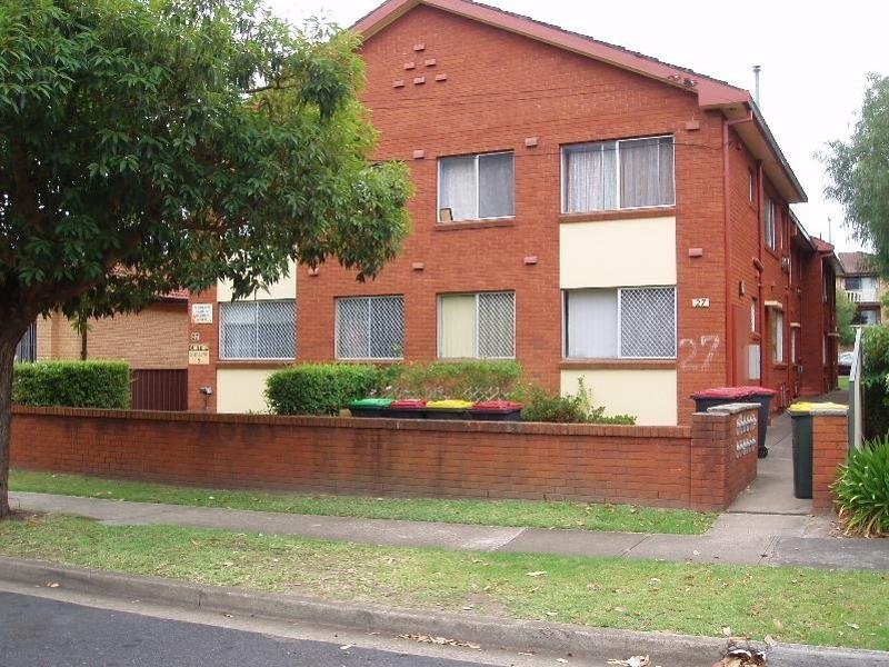 10/27 Third Avenue, Campsie NSW 2194
