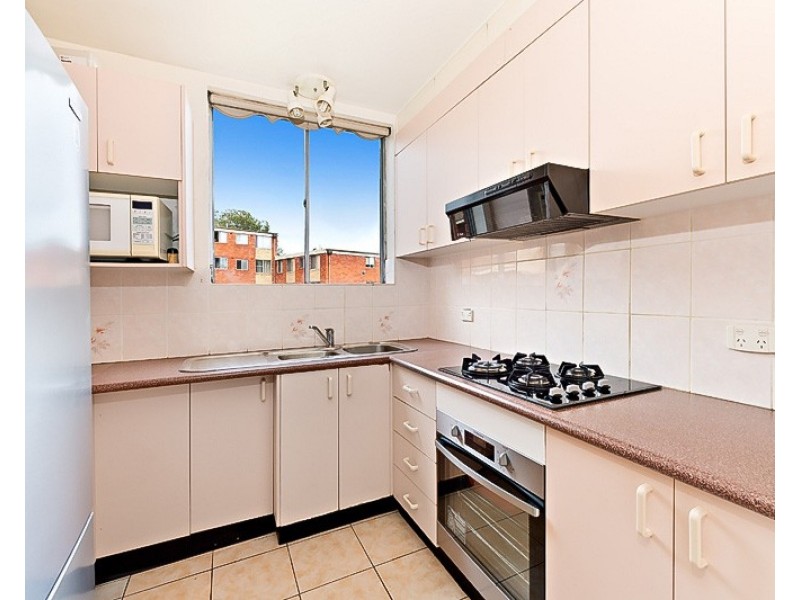 6/68 Mascot Drive, Eastlakes NSW 2018