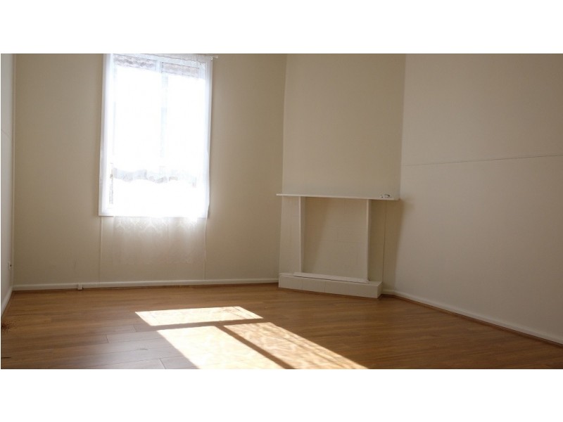 82 Sutherland Street, Mascot NSW 2020