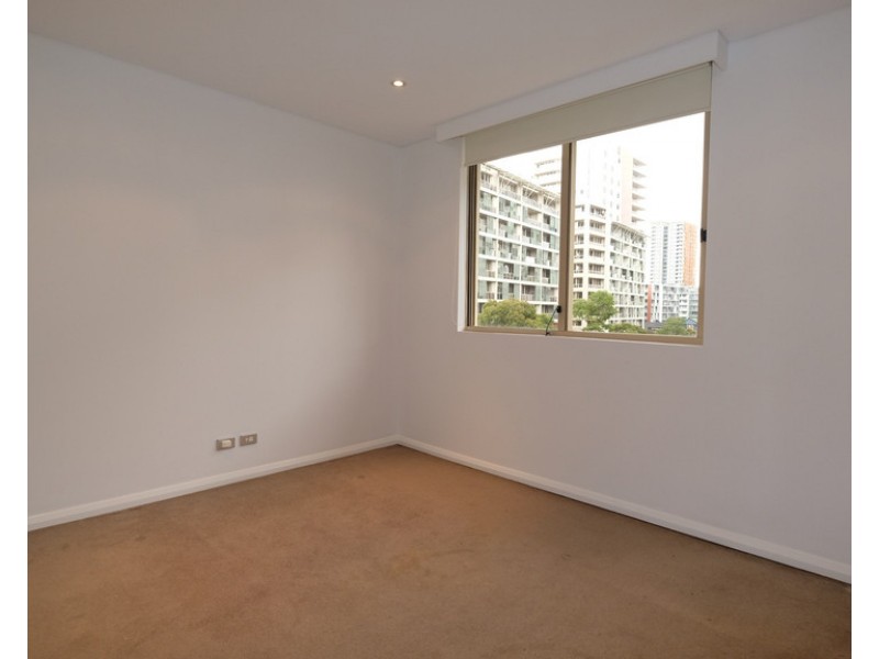 10/28 Crystal St, Waterloo NSW 2017