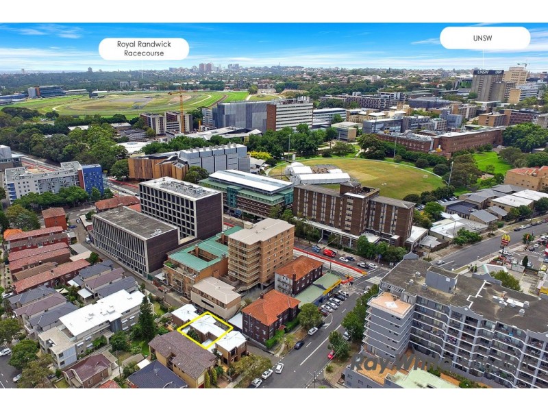 2/11 Barker Street, Kensington NSW 2033