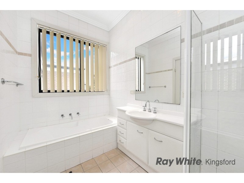 2/11 Barker Street, Kensington NSW 2033