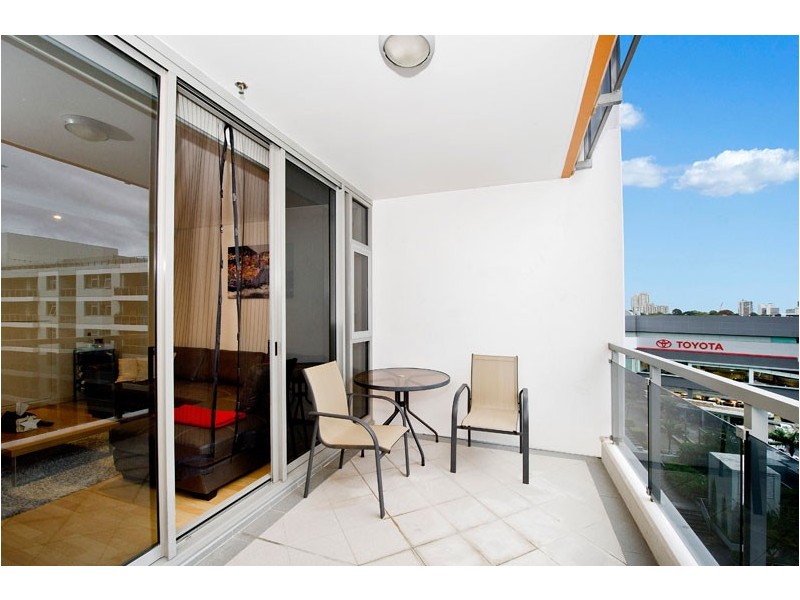 936/4 Lachlan Street, Waterloo NSW 2017