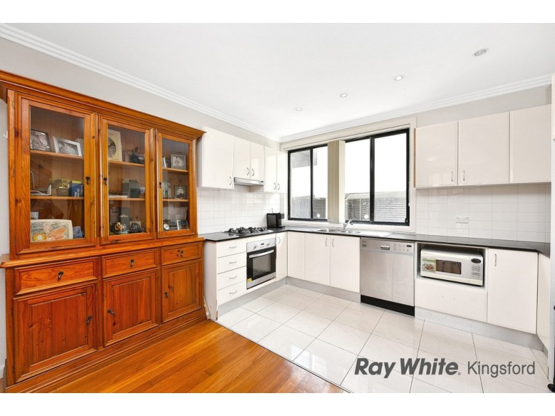2/11 Barker Street, Kensington NSW 2033