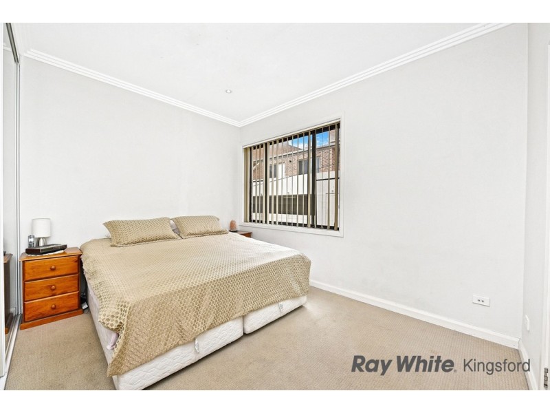 2/11 Barker Street, Kensington NSW 2033