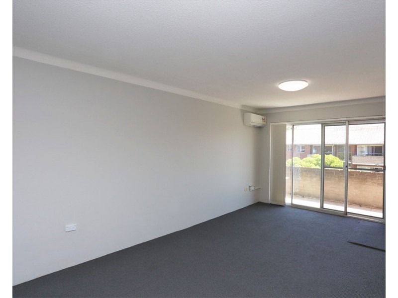 18/11 Grace Campbell Crescent, Hillsdale NSW 2036