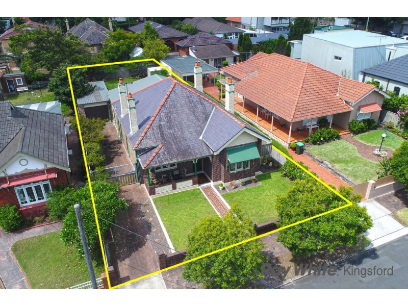 32 Mcdougall Street, Kensington NSW 2033