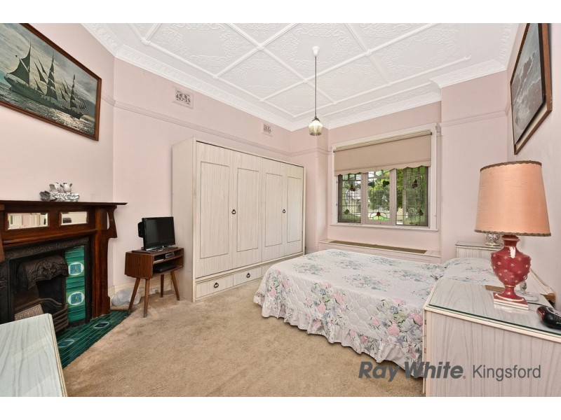 32 Mcdougall Street, Kensington NSW 2033