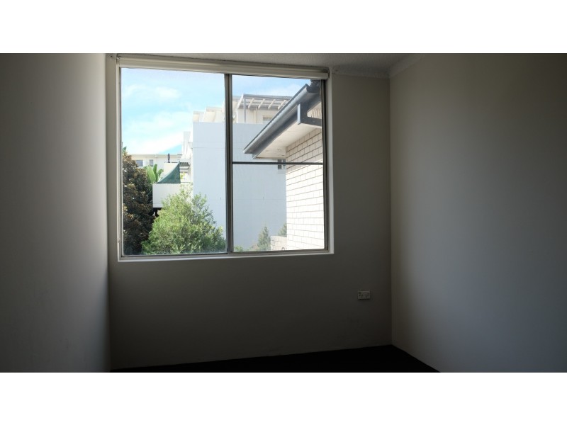 15/11 Grace Campbell Crescent, Hillsdale NSW 2036