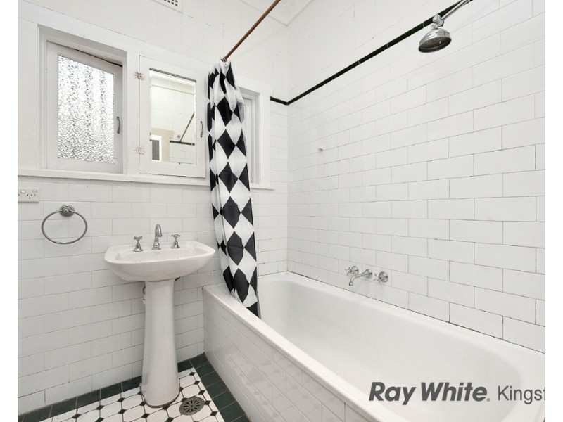 40 Hollands Avenue, Marrickville NSW 2204