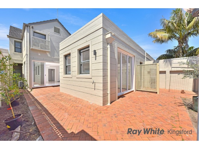 11 Brompton Road, Kensington NSW 2033