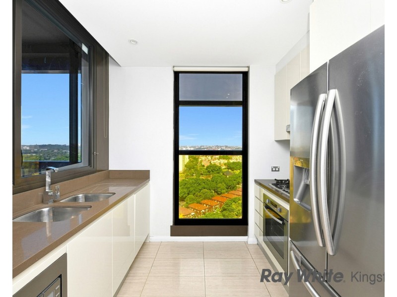 2015/20 Gadigal Avenue, Zetland NSW 2017