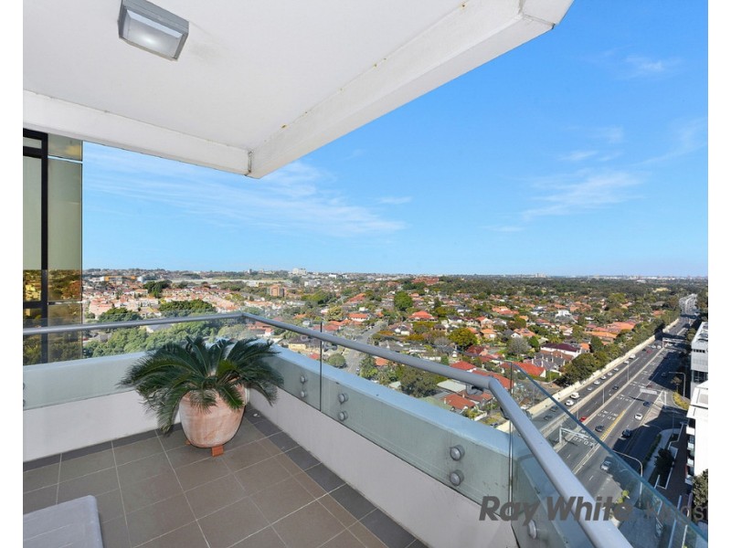 2015/20 Gadigal Avenue, Zetland NSW 2017