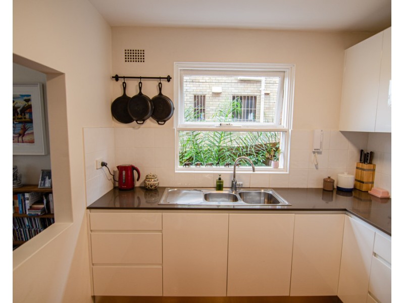 1/6-8 McKeon Street, Maroubra NSW 2035