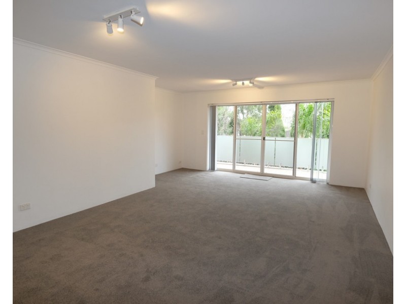 303/1-7 Gloucester Pl, Kensington NSW 2033