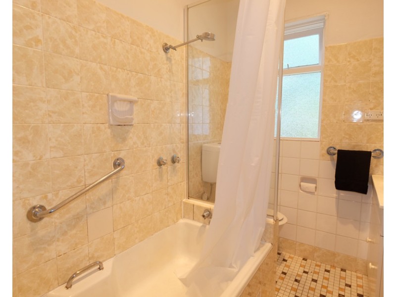 24 Day Avenue, Kensington NSW 2033