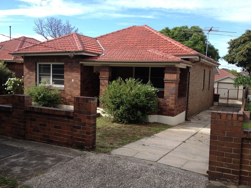 6 Grafton Street, Eastlakes NSW 2018