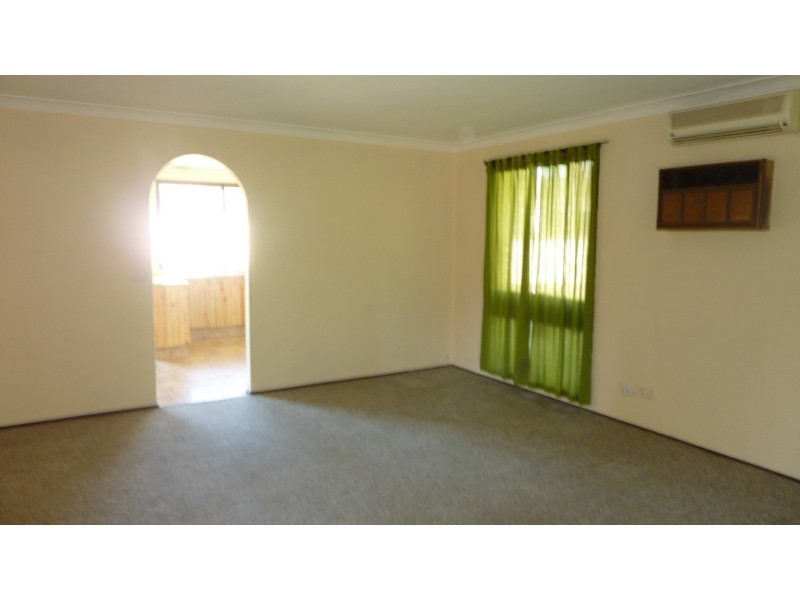 2 Andro Place, Werrington NSW 2747