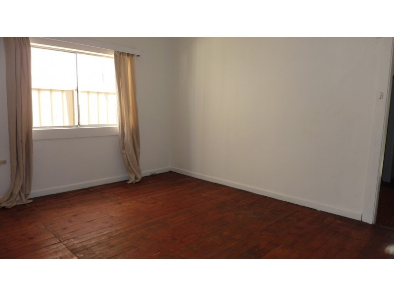 40 Middlemiss, Mascot NSW 2020