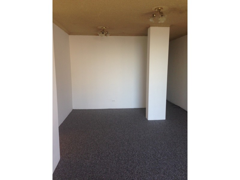 28 Evans Ave, Eastlakes NSW 2018