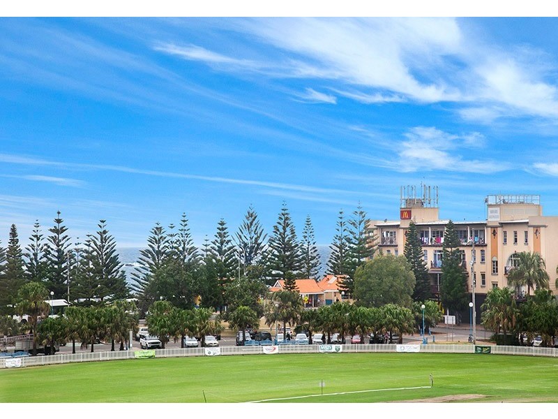 2/198 Oberon Street, Coogee NSW 2034