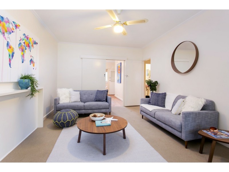 2/25 Strathmore Terrace, Brighton SA 5048