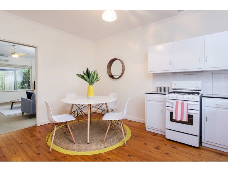 2/25 Strathmore Terrace, Brighton SA 5048