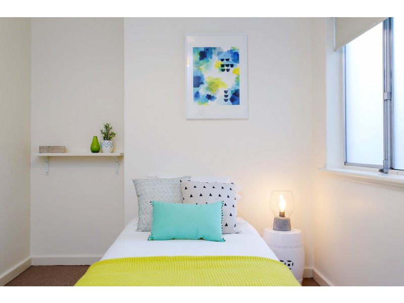 2/25 Strathmore Terrace, Brighton SA 5048