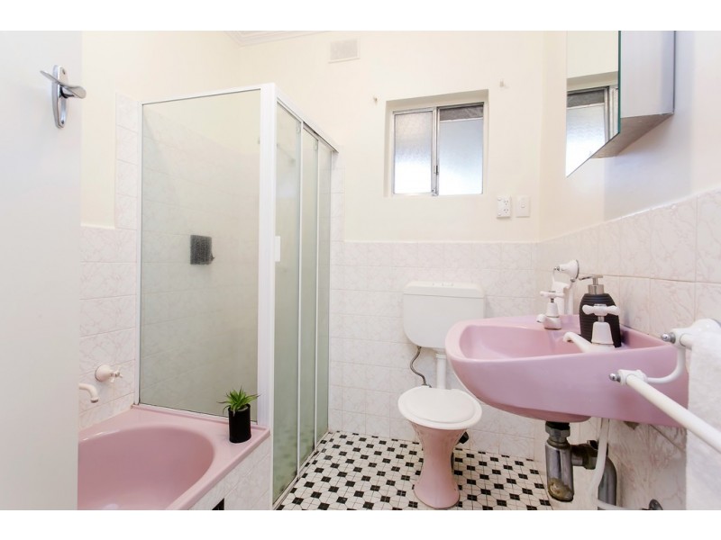 2/25 Strathmore Terrace, Brighton SA 5048